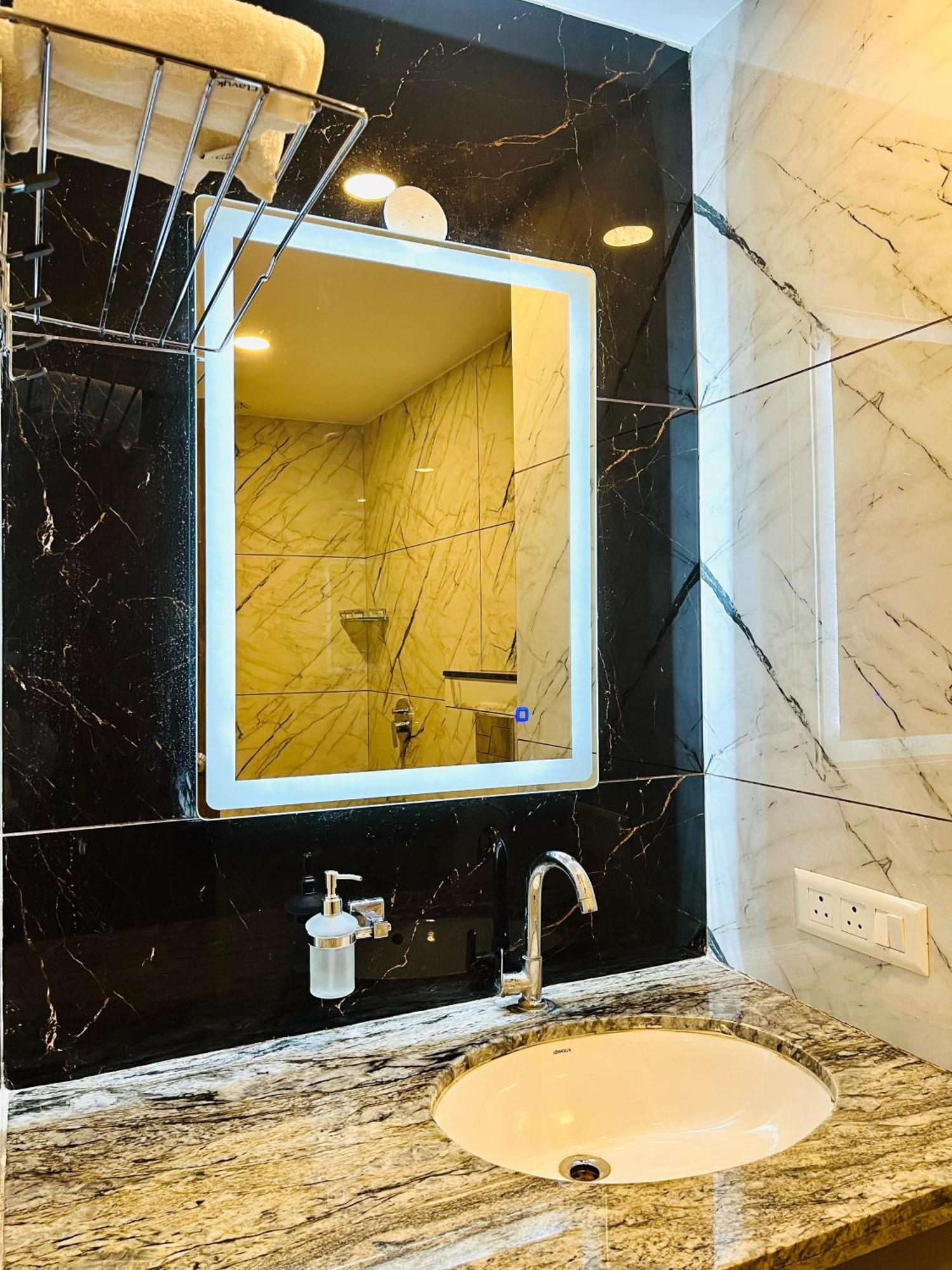 Richmond Inn And Suites Manipal Quarto foto