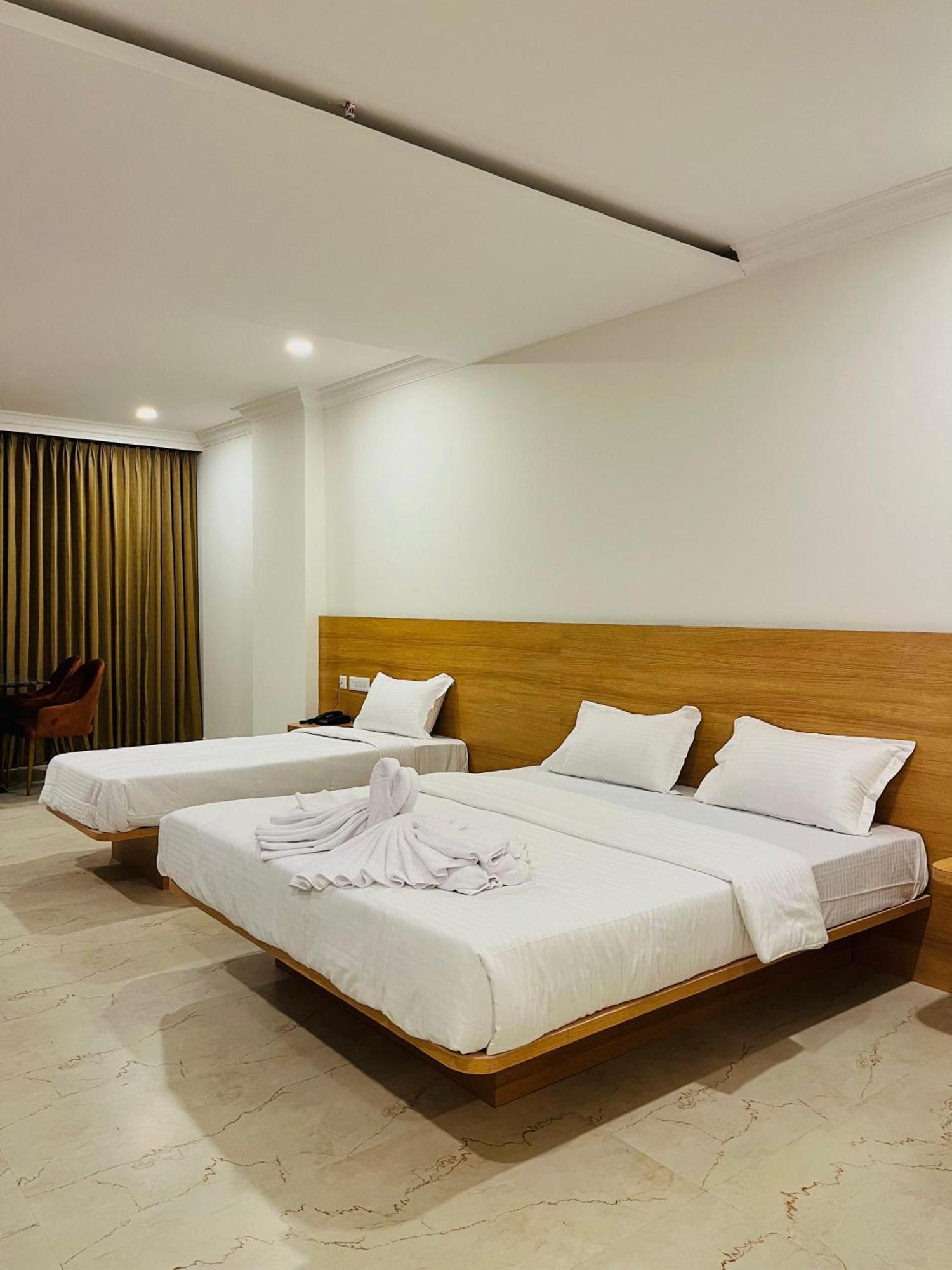 Richmond Inn And Suites Manipal Quarto foto